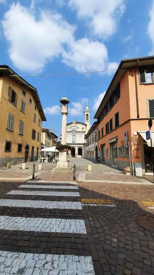 Apartment Casa Giovanni Bergamo Italy